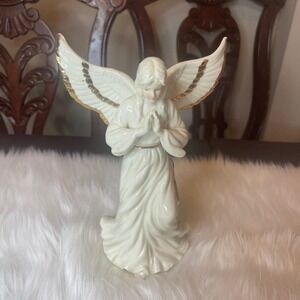 Dillard's Trimmings Porcelain Angel Figurine –‎ Praying Angel with 24K Accents